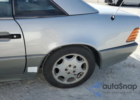 1991 Mercedes-Benz 300 Sl z USA, uszkodzony, nr VIN WDBFA61E1MF022918